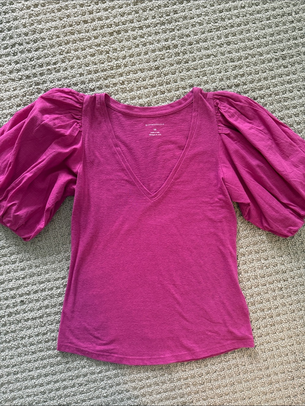 Anthropologie Pink V-Neck Puff Sleeve Tee, Size XS